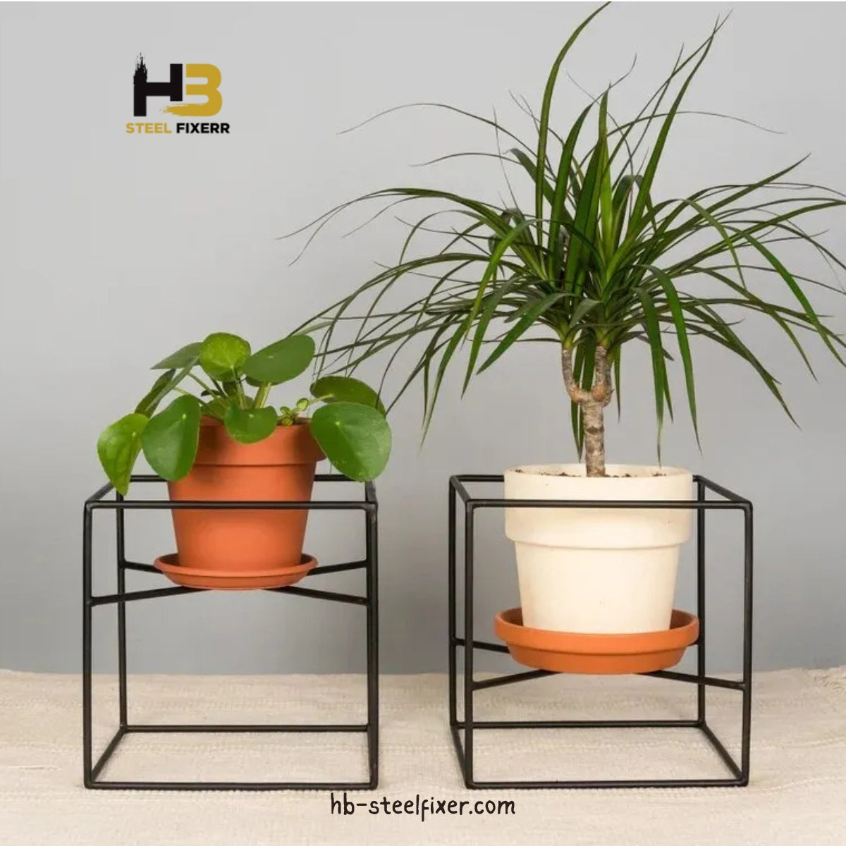 Minimalist Metal Cube Plant Stand
