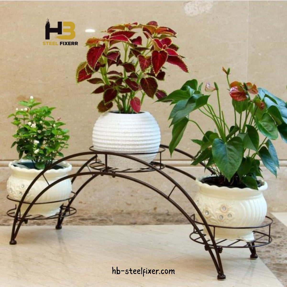 Bridge Planter v1 – Arched Metal Plant Holder