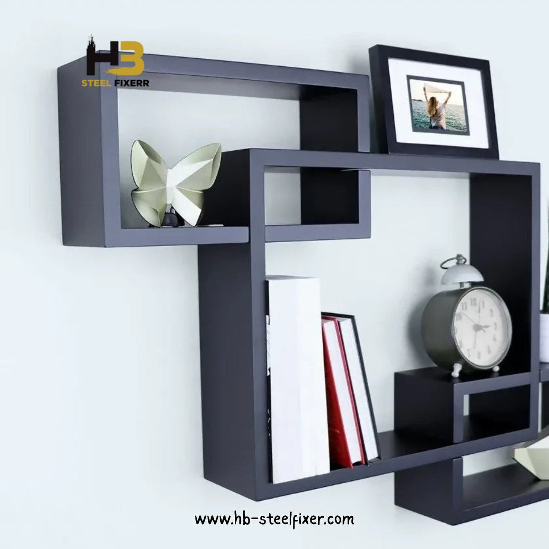 Modern Wall-Mounted 3-Cube Shelf – Geometric Wooden Rack