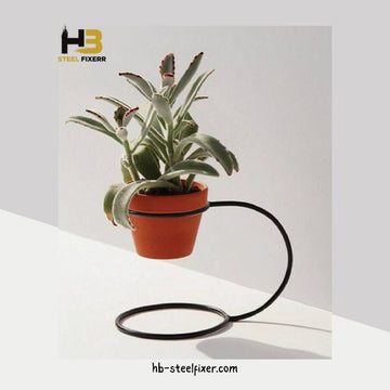 Minimalist Loop Plant Holder